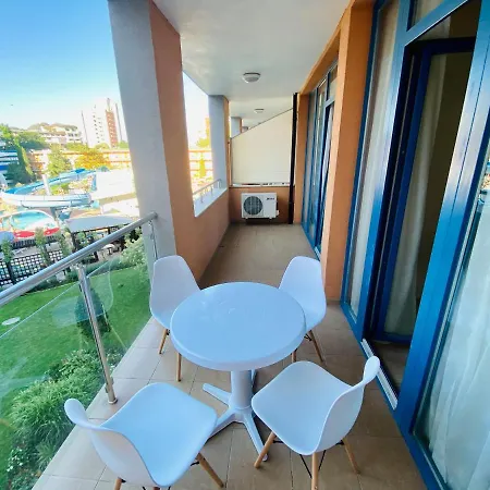 Family Apartment In Trakia Complex Daire *