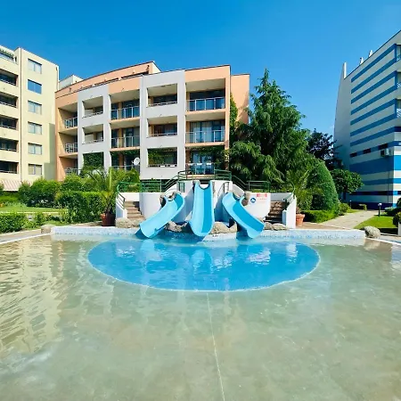 Family Apartment In Trakia Complex Daire *